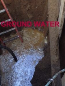 ground_water_in_hole_labeled