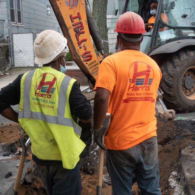 water main and sewer for new home construction