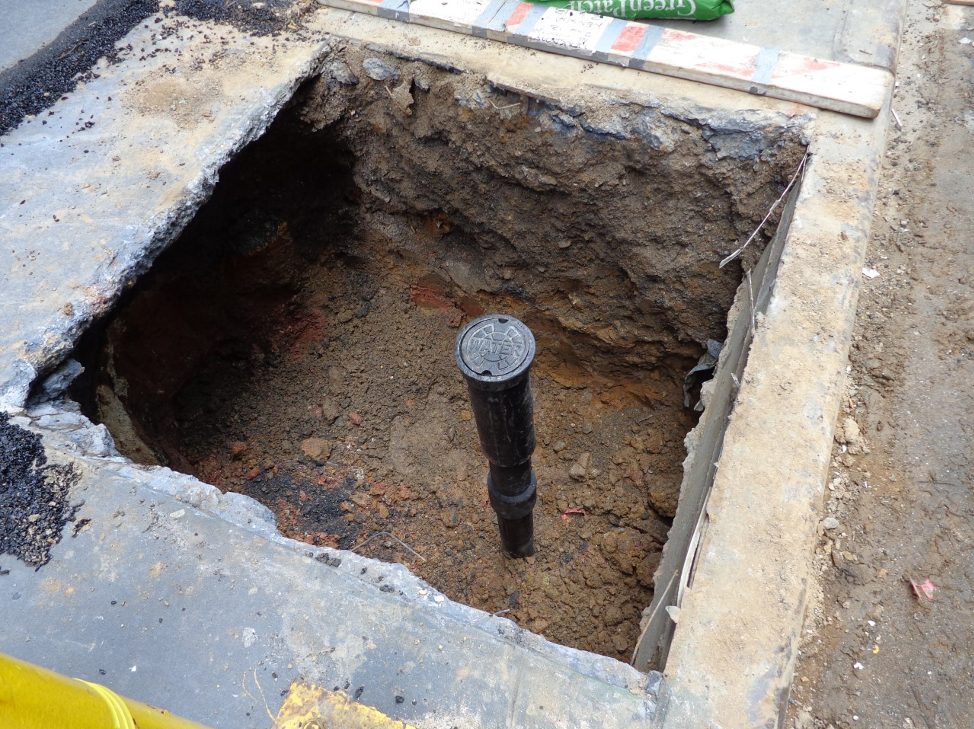 Curb-Valve-